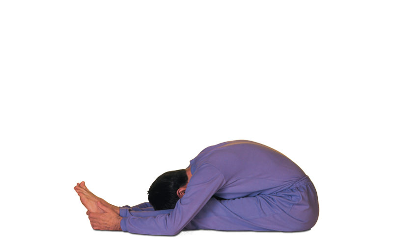 5 Simple Yoga Poses to Reduce Belly Fat in 2 Weeks for Busy Beginners yoga to reduce belly fat